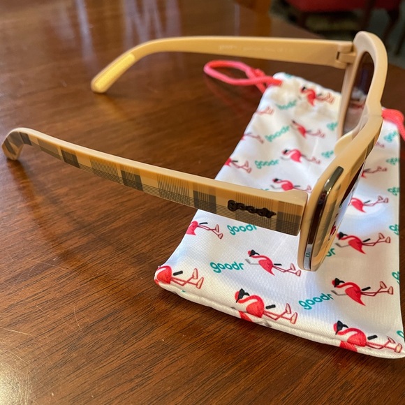 Goodr sunglasses - Picture 3 of 5